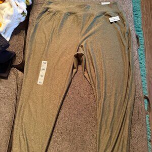 NWT Old Navy Extra High Rise Joggers